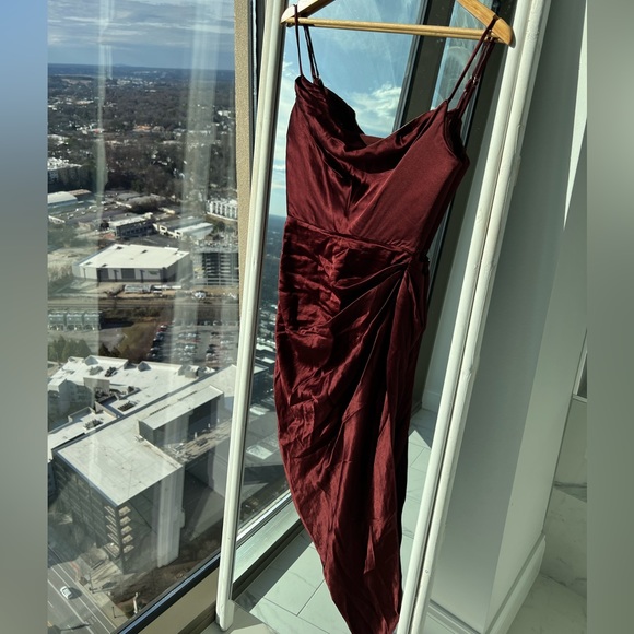 HOUSE OF CB 'Reva' Raisin Satin Balcony Corset Dress - Picture 11 of 16